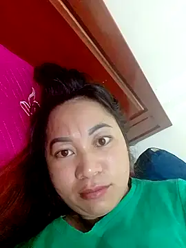 Snapshot of Allyson_alex chatting on October 8, 2025, 10:54 pm Allyson alex online show from October 8, 2025, 10:54 pm