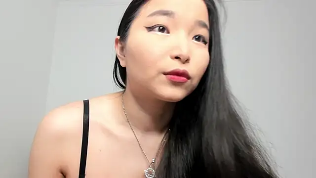 Snapshot of Soyun_Mia chatting on May 17, 2026, 1:22 pm Soyun Mia online show from May 17, 2026, 1:22 pm