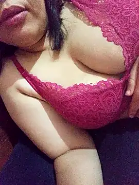 sexynadouch online show from February 7, 2026, 2:19 am