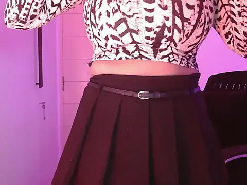 MisshQa online show from November 1, 2025, 6:46 pm