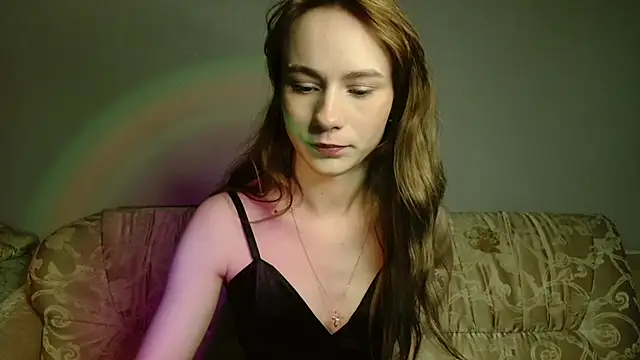 KrisMilk online show from September 17, 2025, 9:17 pm