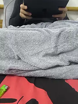 yazinyazin1 online show from November 20, 2025, 8:09 pm