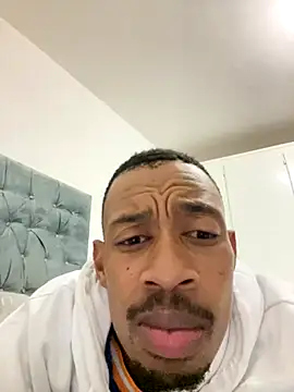 Snapshot of fitsexyman chatting on November 24, 2025, 8:31 pm fitsexyman online show from November 24, 2025, 8:31 pm