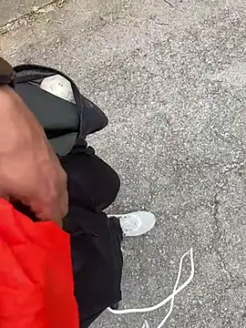 fitsexyman online show from January 14, 2026, 9:35 am