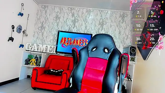 Candy Walker  online show from October 21, 2025, 7:24 pm