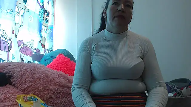 Snapshot of CRISTAL-999 chatting on October 2, 2025, 8:01 pm CRISTAL-999 online show from October 2, 2025, 8:01 pm