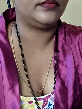 Angel0731 online show from April 30, 2026, 11:42 pm