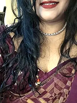 Snapshot of Angel0731 chatting on February 21, 2026, 6:43 pm Angel0731 online show from February 21, 2026, 6:43 pm