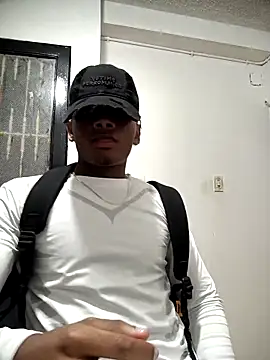 Elculiozo online show from April 30, 2026, 2:51 am