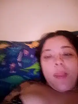 Juanita2215 online show from September 9, 2025, 8:40 pm