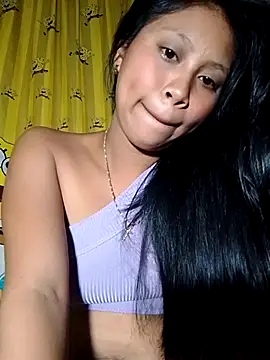 Snapshot of UrSweetAsianLady_02 chatting on December 20, 2025, 1:08 am UrSweetAsianLady 02 online show from December 20, 2025, 1:08 am