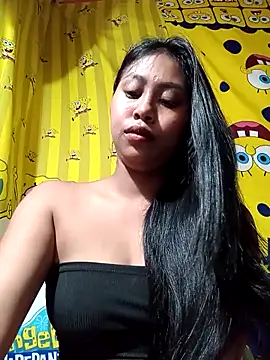 UrSweetAsianLady 02 online show from March 31, 2026, 4:03 am