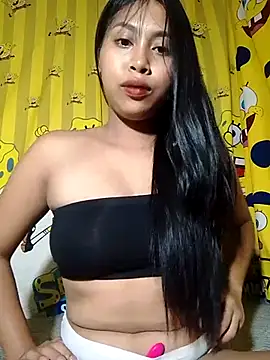 Snapshot of UrSweetAsianLady_02 chatting on February 27, 2026, 5:07 am UrSweetAsianLady 02 online show from February 27, 2026, 5:07 am