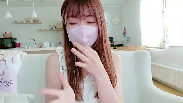 SUZU 1201 online show from February 8, 2026, 2:20 am