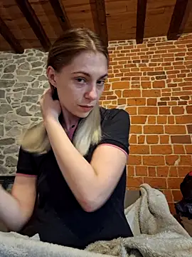 Snapshot of SexyAlya chatting on October 10, 2025, 7:31 am SexyAlya online show from October 10, 2025, 7:31 am