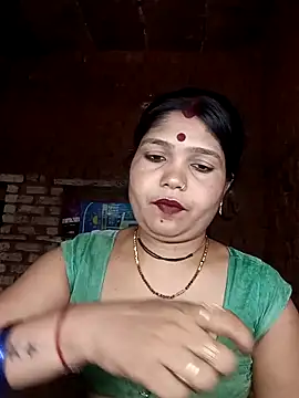 Priya tyagi online show from September 10, 2025, 9:19 am