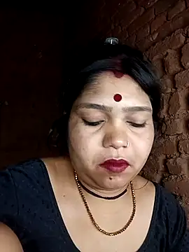 Priya tyagi online show from September 11, 2025, 10:32 pm