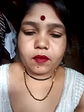 Priya tyagi online show from September 18, 2025, 11:02 am