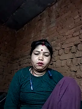 Priya tyagi online show from October 1, 2025, 9:29 pm