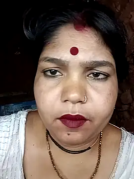 Priya tyagi online show from September 12, 2025, 10:42 pm