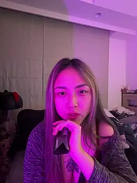 tw feibaby online show from March 27, 2026, 1:01 pm