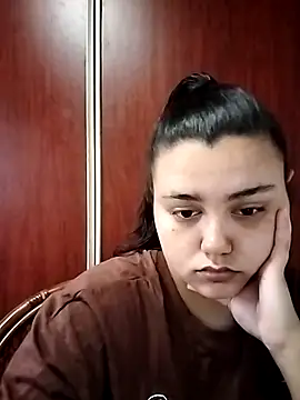 Aybee24 online show from September 23, 2025, 2:02 pm