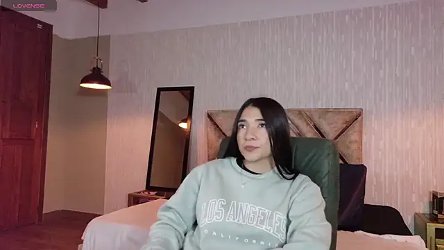 Aurora jones11 online show from October 9, 2025, 4:13 am