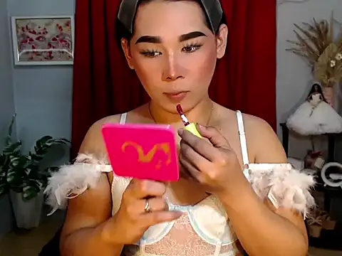 Kiethmadison Miller online show from November 8, 2025, 6:17 am