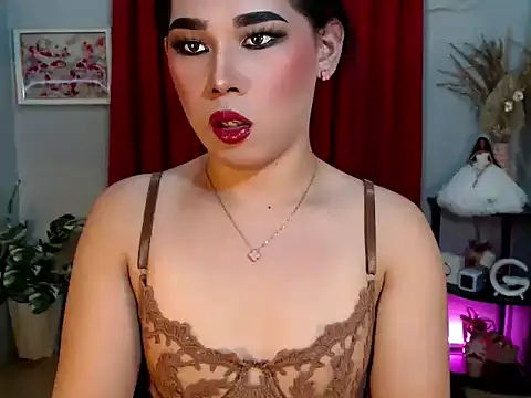 Kiethmadison Miller online show from November 12, 2025, 6:28 am