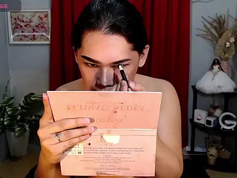 Kiethmadison Miller online show from November 13, 2025, 6:17 am