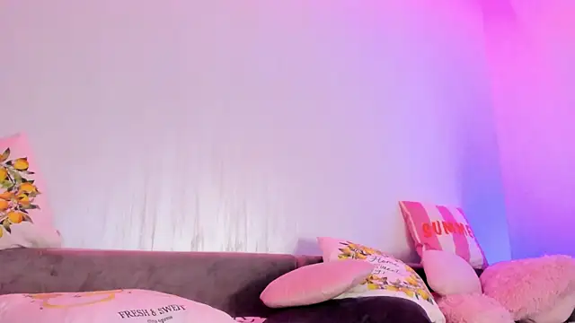 RileyNox online show from January 7, 2026, 9:31 pm