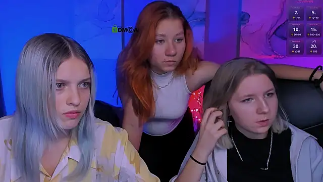 gloria bubble online show from December 1, 2025, 8:42 pm