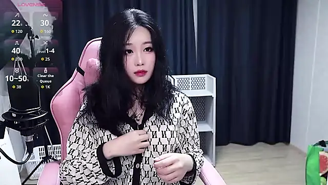 SHENSHEN-2025 online show from October 2, 2025, 11:13 am