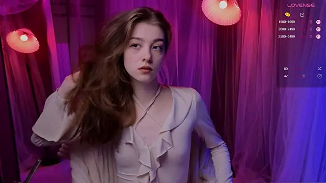 Snapshot of AstraMist chatting on November 20, 2025, 8:48 am AstraMist online show from November 20, 2025, 8:48 am