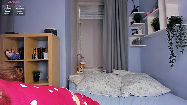 Snapshot of AntonettaTarring chatting on October 21, 2025, 6:57 am AntonettaTarring online show from October 21, 2025, 6:57 am