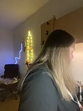 MartaXLove online show from November 28, 2025, 5:24 pm