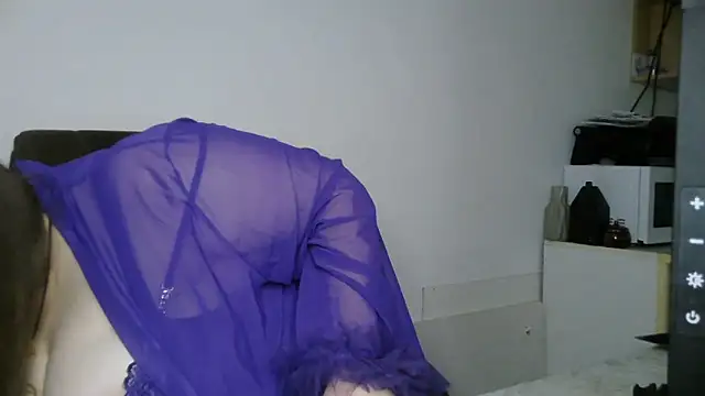 MartaXLove online show from April 16, 2026, 3:57 pm