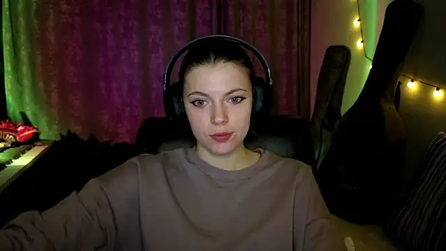 CutieAnny online show from March 21, 2026, 9:30 pm