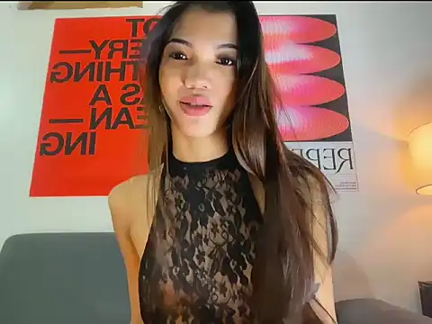 CassieSommereux online show from February 17, 2026, 11:57 pm
