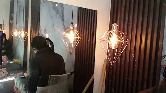 CamelyHott online show from March 13, 2026, 2:27 am