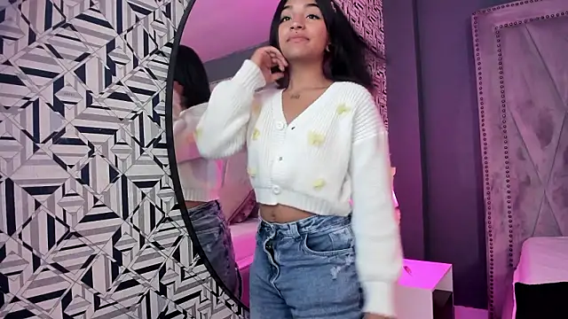 Snapshot of Manelyk_evanss_ chatting on February 13, 2026, 4:18 pm Manelyk evanss online show from February 13, 2026, 4:18 pm