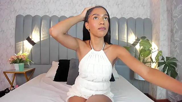 aylacallowey online show from February 13, 2026, 7:36 pm