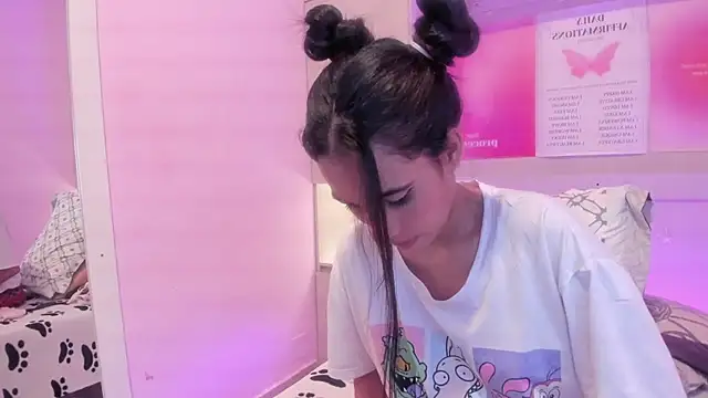 Snapshot of LexxaQueen chatting on October 12, 2025, 10:27 am LexxaQueen online show from October 12, 2025, 10:27 am