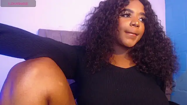 Snapshot of Mimi_Gil chatting on November 30, 2025, 1:17 am Mimi Gil online show from November 30, 2025, 1:17 am