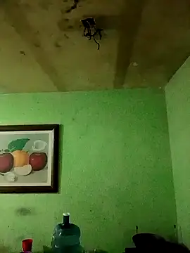 alonsohot1809 online show from November 17, 2025, 9:35 am