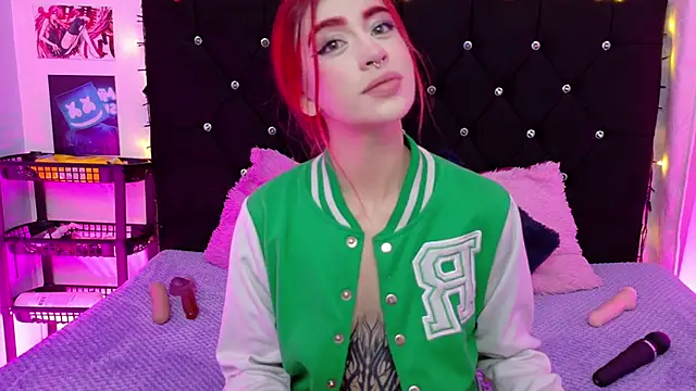 Snapshot of lizz_bela1 chatting on October 5, 2025, 10:55 pm lizz bela1 online show from October 5, 2025, 10:55 pm