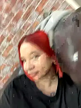 VeronicaLine online show from September 10, 2025, 5:06 am