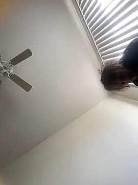 Mr nightfall online show from April 7, 2026, 6:10 pm