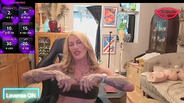 xl uk top trans online show from May 26, 2026, 11:19 am