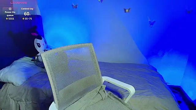 annie-russel online show from March 4, 2026, 7:38 am